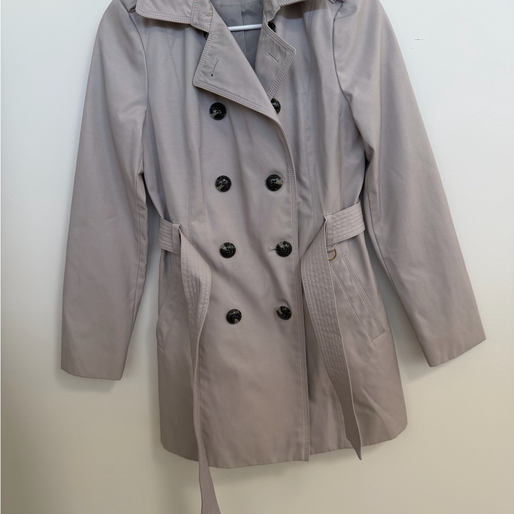 Marc New York Light Gray / Tan Double-Breasted Classic Minimalist Trench Coat - Picture 3 of 16